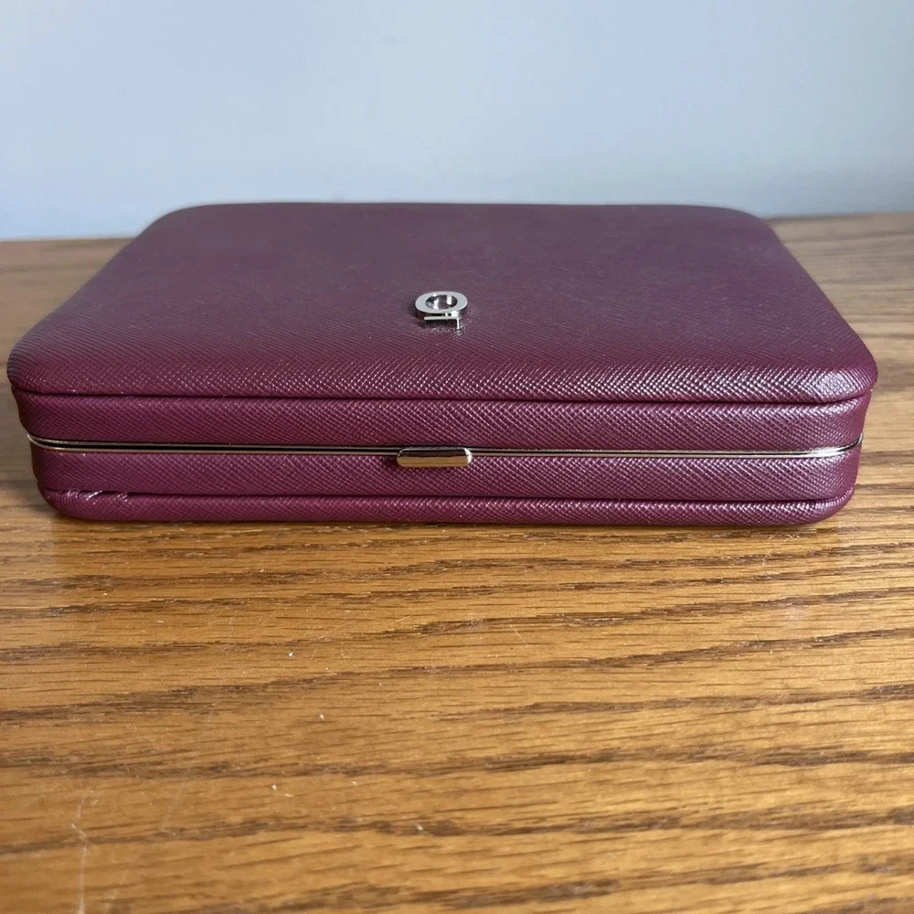 Doterra hard sided